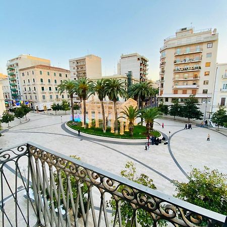 Appartamento Amica Taranto In Piazza Esterno foto